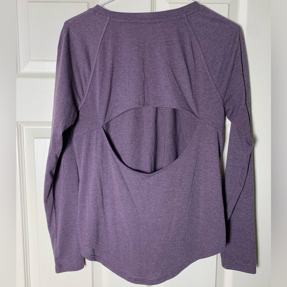 Under Armour | Women's Whisperlight Long Sleeve Pixel Purple - Picture 4 of 5